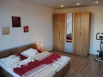 Cab City Apartments Berlín